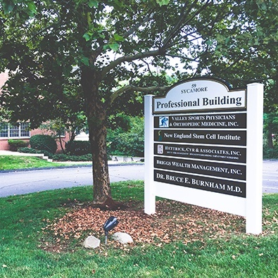 Brofessional building sign outside of office